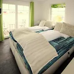 Semi-detached House, Ostseeresort Olpenitz 別荘 *