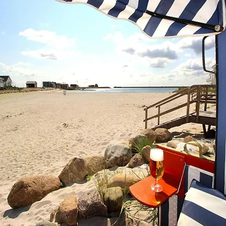 Semi-detached House, Ostseeresort Olpenitz 度假居 *