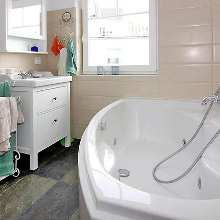 בית נופש Semi-detached House, Ostseeresort Olpenitz *